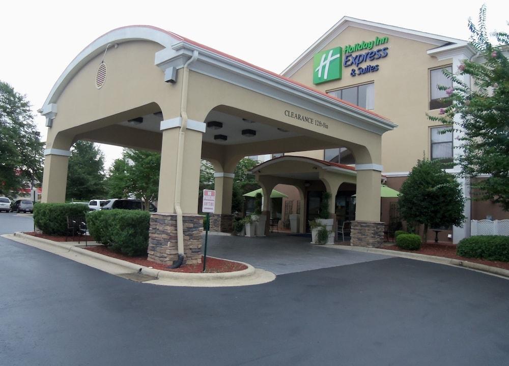 Holiday Inn Express Hotel & Suites Sanford By Ihg Esterno foto