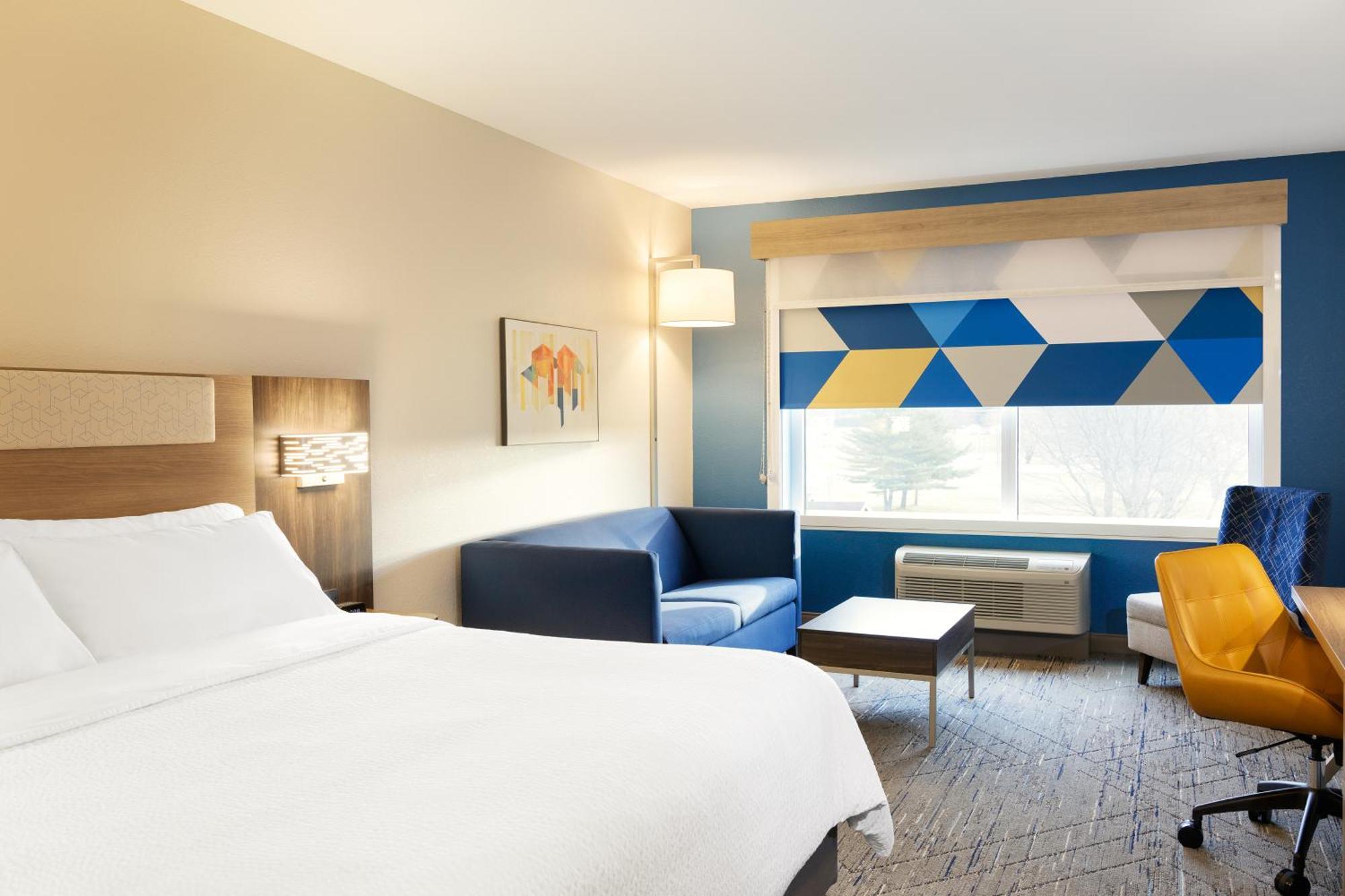 Holiday Inn Express Hotel & Suites Sanford By Ihg Esterno foto
