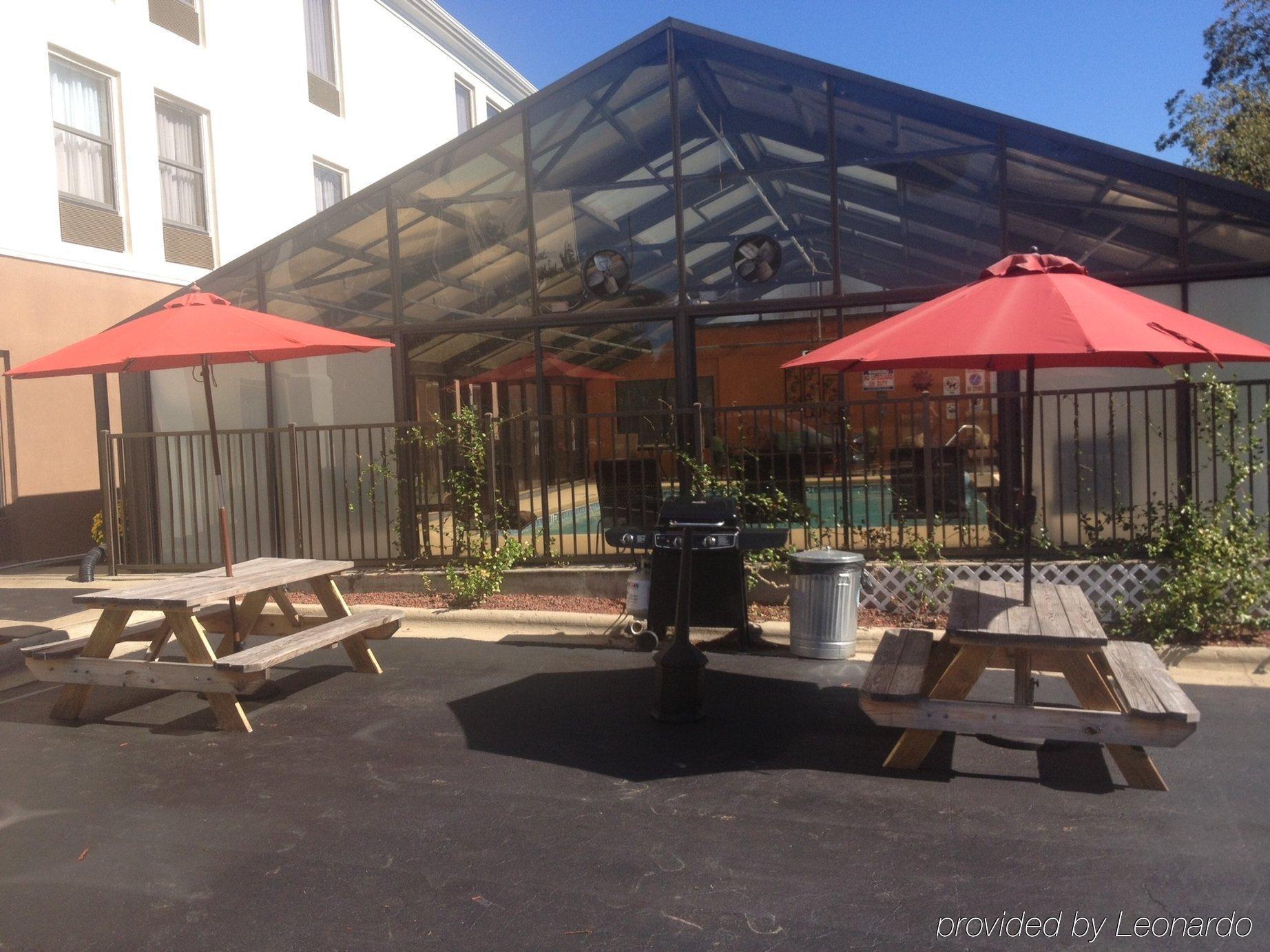 Holiday Inn Express Hotel & Suites Sanford By Ihg Esterno foto