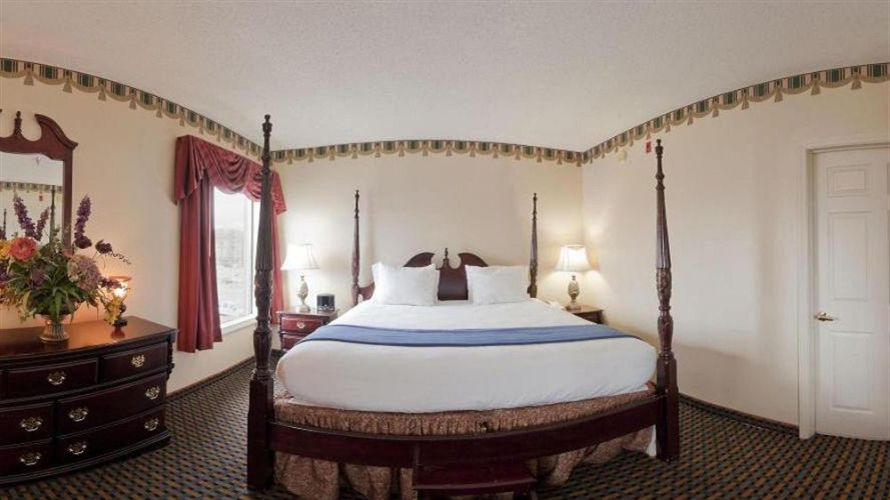 Holiday Inn Express Hotel & Suites Sanford By Ihg Esterno foto