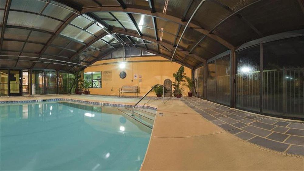 Holiday Inn Express Hotel & Suites Sanford By Ihg Esterno foto