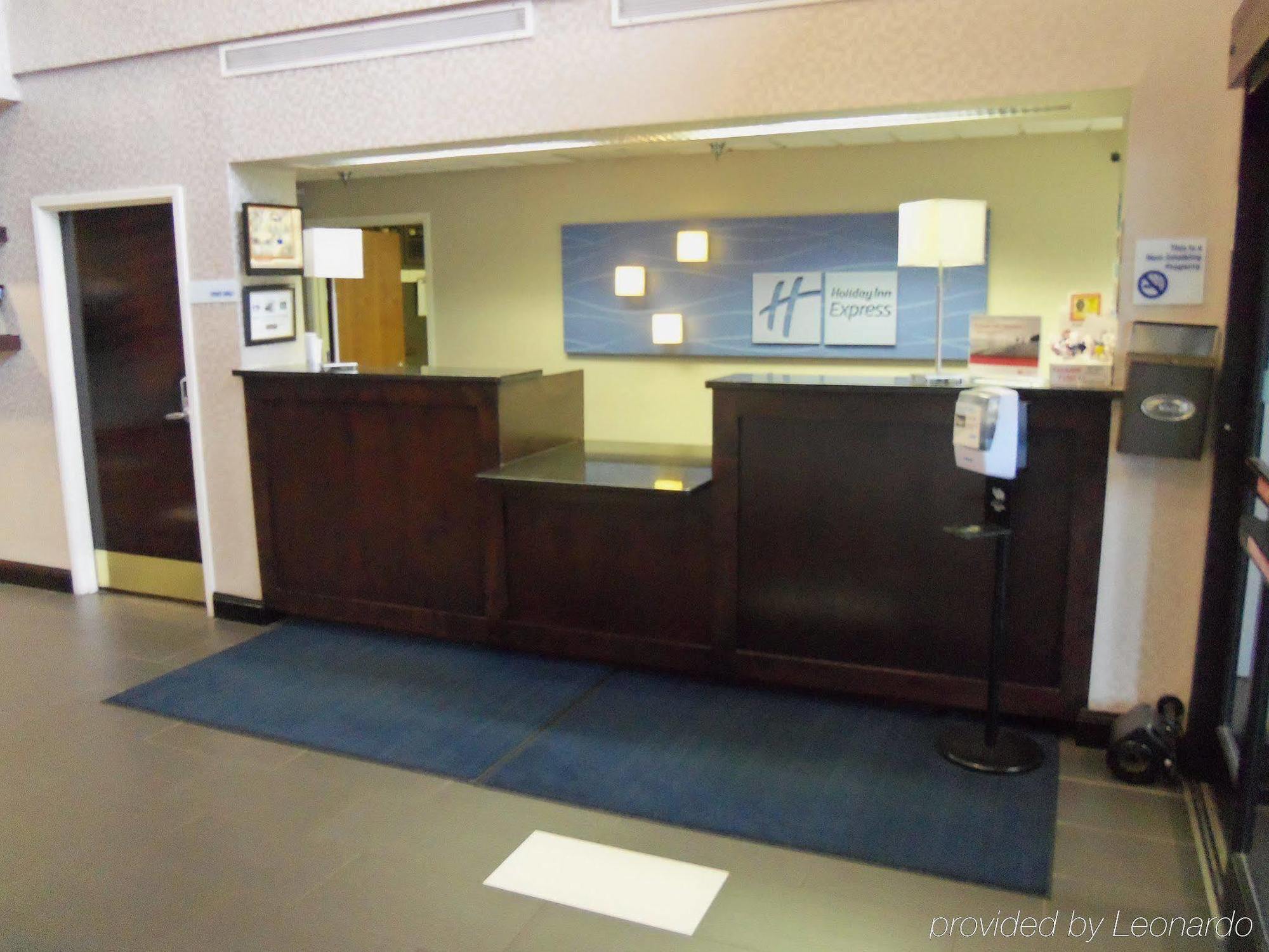 Holiday Inn Express Hotel & Suites Sanford By Ihg Esterno foto